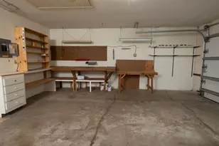 4018 Oakhurst Dr, Sarasota, FL 34233 - Photo 45