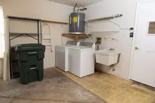 4018 Oakhurst Dr, Sarasota, FL 34233 - Photo 47