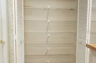 4018 Oakhurst Dr, Sarasota, FL 34233 - Photo 19