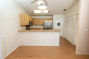 4018 Oakhurst Dr, Sarasota, FL 34233 - Photo 13