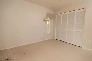 4018 Oakhurst Dr, Sarasota, FL 34233 - Photo 41