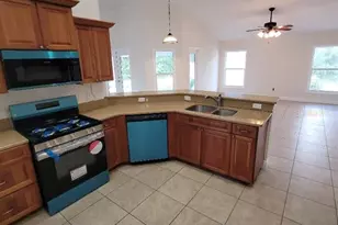 1402 Jakway Rd, North Port, FL 34288 - Photo 5