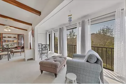 2446 Clubhouse Circle #202, Sarasota, FL 34232 - Photo 5