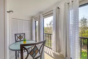 2446 Clubhouse Cir, Sarasota, FL 34232 - Photo 21