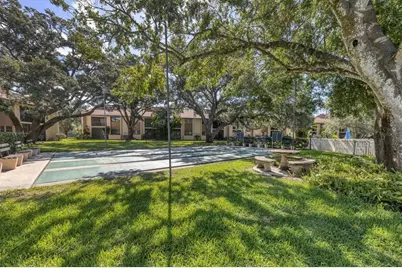 2446 Clubhouse Circle #202, Sarasota, FL 34232 - Photo 51