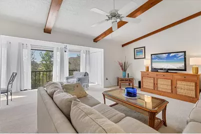 2446 Clubhouse Circle #202, Sarasota, FL 34232 - Photo 9