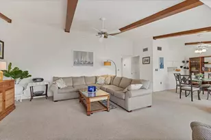 2446 Clubhouse Cir, Sarasota, FL 34232 - Photo 5
