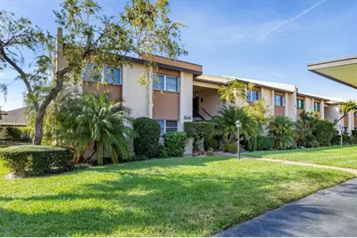 2446 Clubhouse Circle #202, Sarasota, FL 34232 - Photo 61