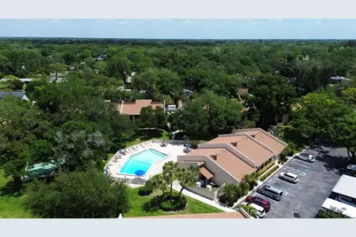 2446 Clubhouse Circle #202, Sarasota, FL 34232 - Photo 57