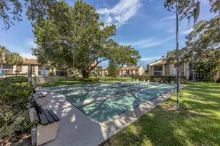 2446 Clubhouse Cir, Sarasota, FL 34232 - Photo 53