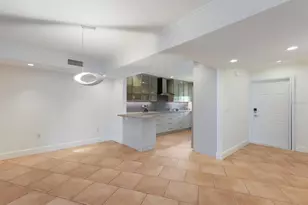 4835 Gulf of Mexico Dr, Longboat Key, FL 34228 - Photo 11