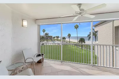 4835 Gulf Of Mexico Drive #302B, Longboat Key, FL 34228 - Photo 23