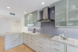 4835 Gulf of Mexico Dr, Longboat Key, FL 34228 - Photo 9