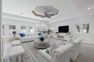 106 N Boulevard of the Presidents, Sarasota, FL 34236 - Photo 9