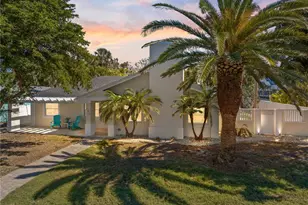 106 N Boulevard of the Presidents, Sarasota, FL 34236 - Photo 1