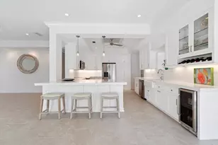 106 N Boulevard of the Presidents, Sarasota, FL 34236 - Photo 9