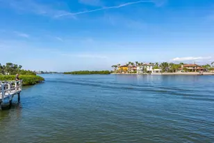 1374 Moonmist Dr, Sarasota, FL 34242 - Photo 13