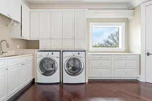 4129 Roberts Point Cir, Sarasota, FL 34242 - Photo 35