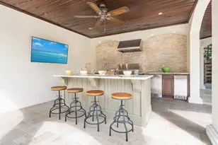 4129 Roberts Point Cir, Sarasota, FL 34242 - Photo 37