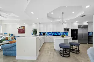 2161 Gulf of Mexico Dr, Longboat Key, FL 34228 - Photo 9