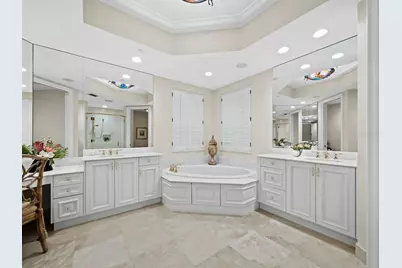 2161 Gulf Of Mexico Drive #3, Longboat Key, FL 34228 - Photo 29