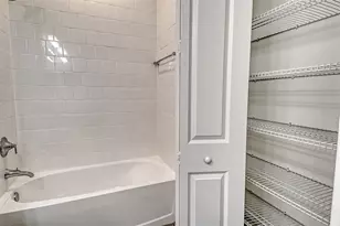 18736 Toulon Ct, Venice, FL 34293 - Photo 39