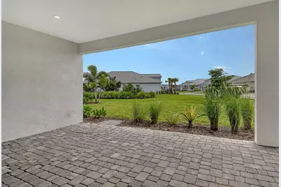 18736 Toulon Court, Venice, FL 34293 - Photo 13