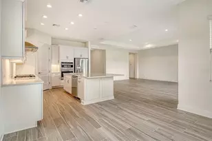 18736 Toulon Ct, Venice, FL 34293 - Photo 27