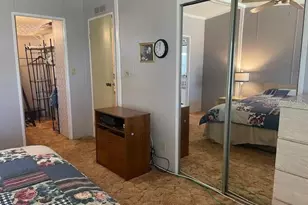 5707 45th St E, Bradenton, FL 34203 - Photo 9