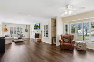 3648 Beneva Oaks Blvd, Sarasota, FL 34238 - Photo 7