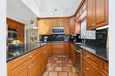 3648 Beneva Oaks Boulevard, Sarasota, FL 34238 - Photo 17