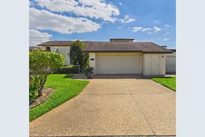 4534 La Jolla Drive, Bradenton, FL 34210 - Photo 1