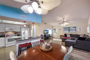 313 Magnolia Ave, Anna Maria, FL 34216 - Photo 25