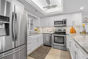 1001 Benjamin Franklin Dr, Sarasota, FL 34236 - Photo 11