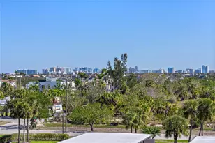 1001 Benjamin Franklin Dr, Sarasota, FL 34236 - Photo 27