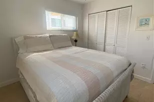 9200 Midnight Pass Rd, Sarasota, FL 34242 - Photo 15