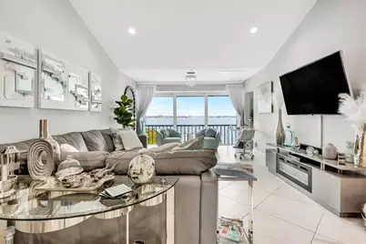 1602 Stickney Point Road #404, Sarasota, FL 34231 - Photo 15