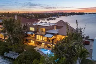 1364 Point Crisp Rd, Sarasota, FL 34242 - Photo 7