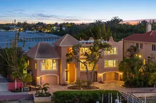 1364 Point Crisp Rd, Sarasota, FL 34242 - Photo 13