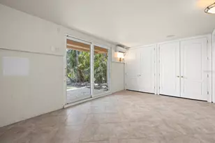 1364 Point Crisp Rd, Sarasota, FL 34242 - Photo 21