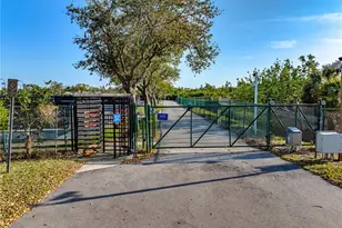 3608 54th Dr W, Bradenton, FL 34210 - Photo 61