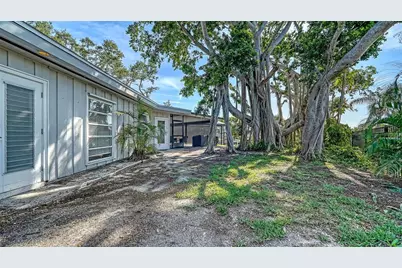 1718 Caribbean Drive, Sarasota, FL 34231 - Photo 47