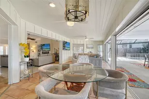 1718 Caribbean Dr, Sarasota, FL 34231 - Photo 5