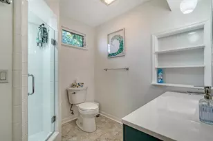 1718 Caribbean Dr, Sarasota, FL 34231 - Photo 33