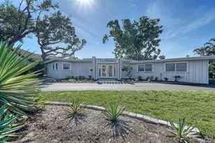 1718 Caribbean Dr, Sarasota, FL 34231 - Photo 1