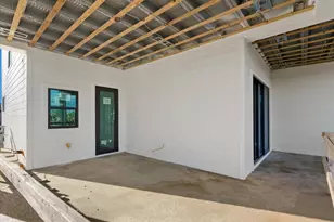 6924 Bochi Cir, Sarasota, FL 34242 - Photo 49