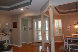 1354 Tearose Pl, Sarasota, FL 34239 - Photo 5