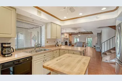 1444 Ridgewood Lane, Sarasota, FL 34231 - Photo 21