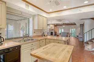 1444 Ridgewood Ln, Sarasota, FL 34231 - Photo 21