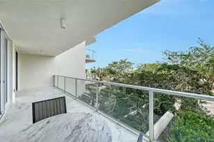 1800 Benjamin Franklin Dr, Sarasota, FL 34236 - Photo 11